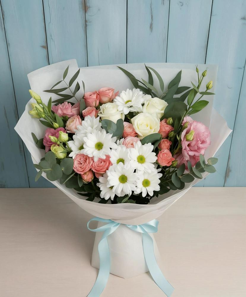 Букет цветов из: Розы, Лизиантусы и Хризантемы в Килемары