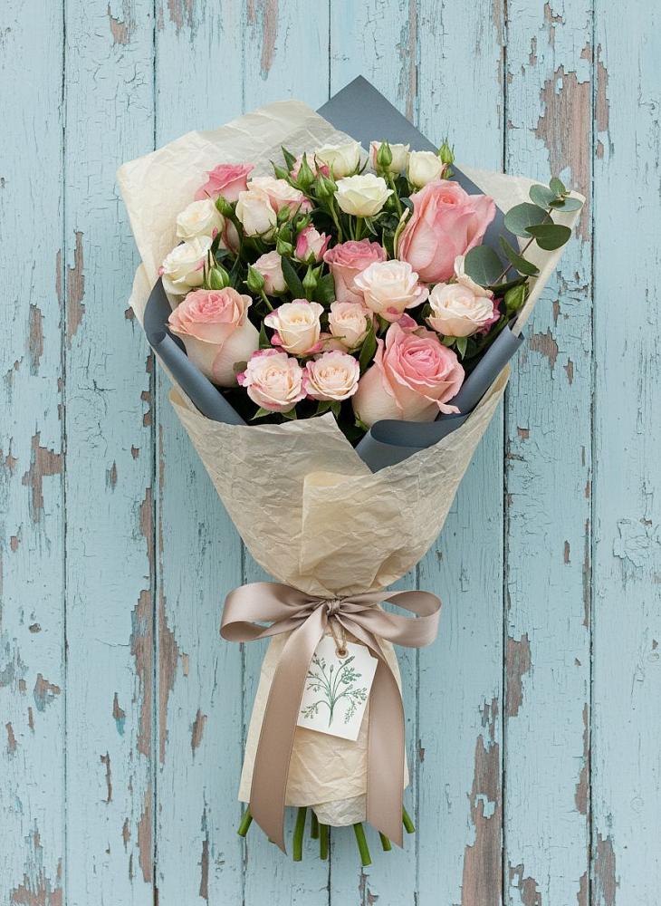 Букет цветов из: Розы в Килемары