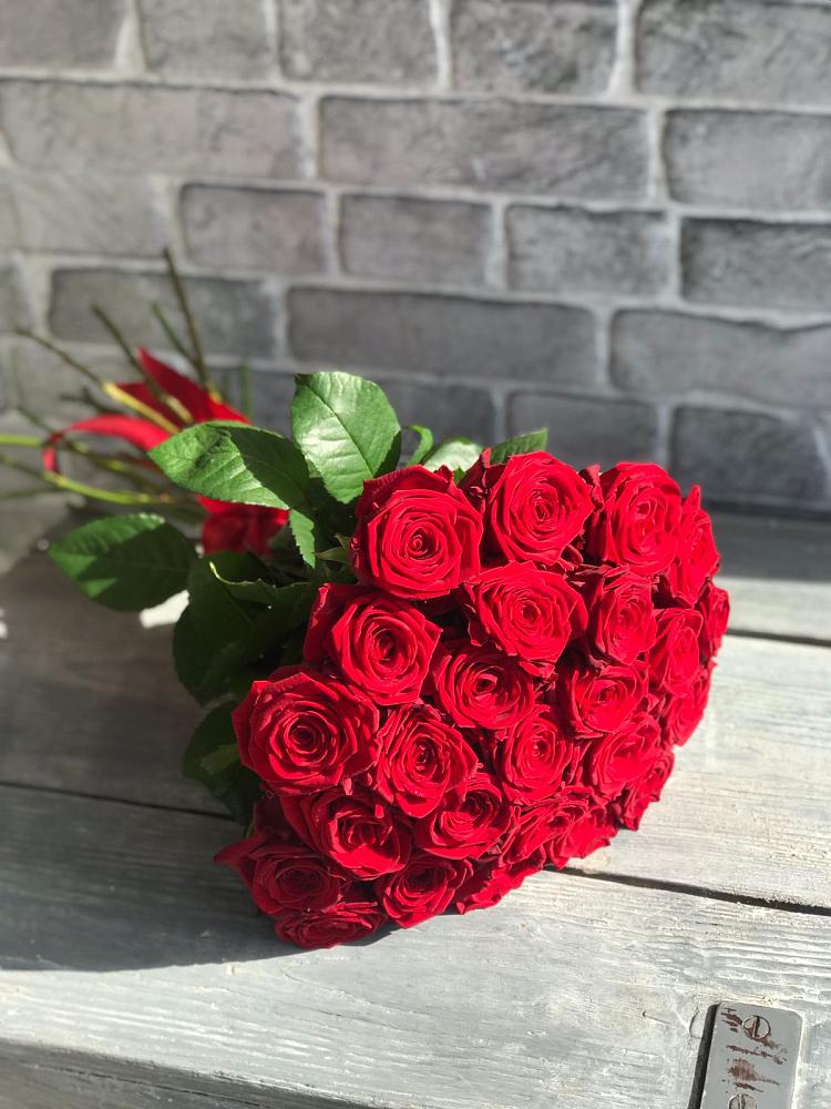 Букет Красные розы Фридом в Килемары