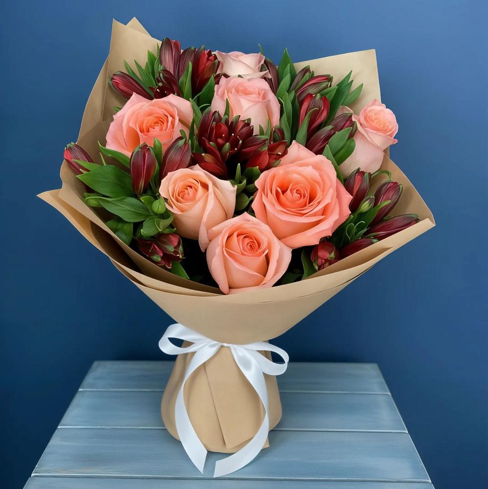 Букет цветов из: Розы и Альстромерии в Килемары