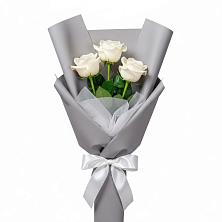 Букет 3 белые розы в Килемары