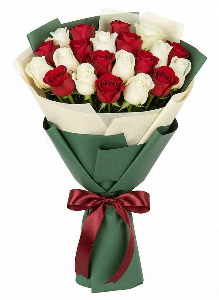 Букет Микс из красных и белых роз в Килемары