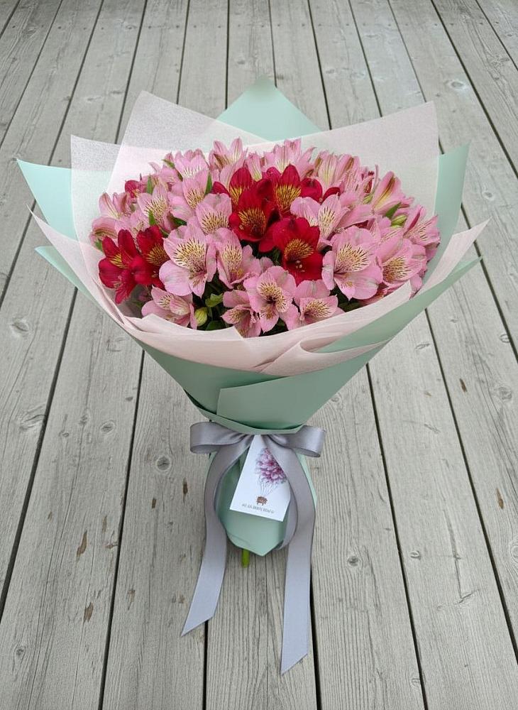 Букет цветов из: Альстромерии в Килемары