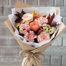 Букет цветов из:  Гвоздики, Хризантемы и Розы в Килемары