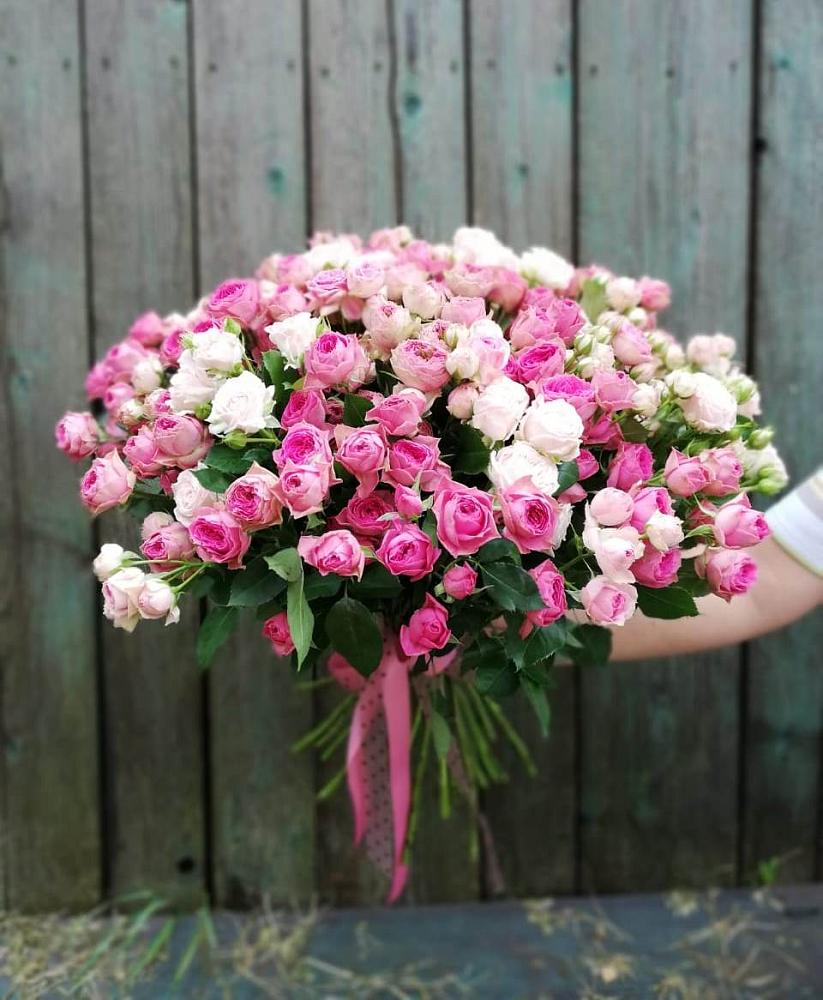 Букет Розовые кустовые розы Натали и Лав Лидия в Килемары