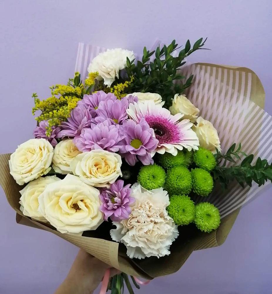 Букет цветов из: Хризантемы, Розы, Гвоздики и Герберы в Килемары