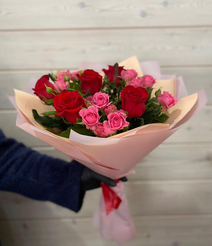 Букет цветов из: Розы в Килемары